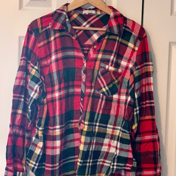 Red plaid flannel button up shirt (2X)
